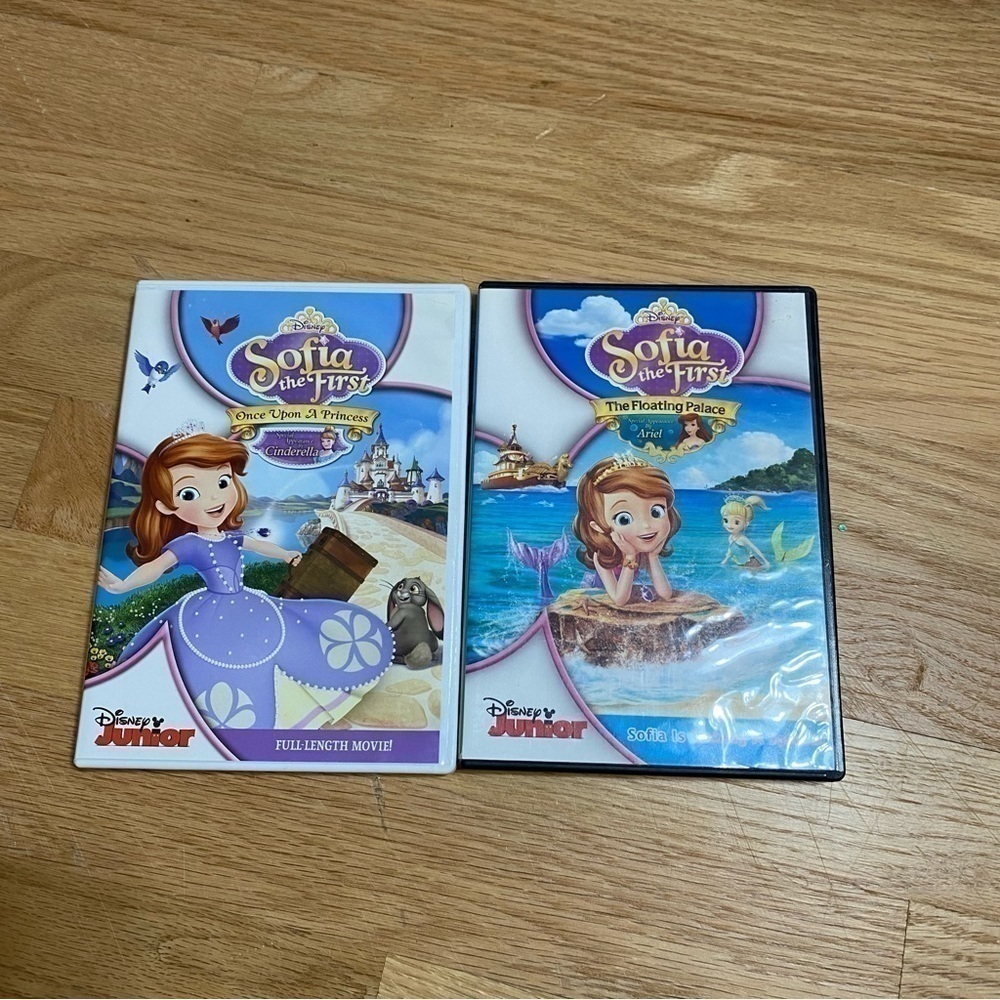 Disney Sofia the First DVD Bundle Lot Kids Children Ariel Cinderella Floating